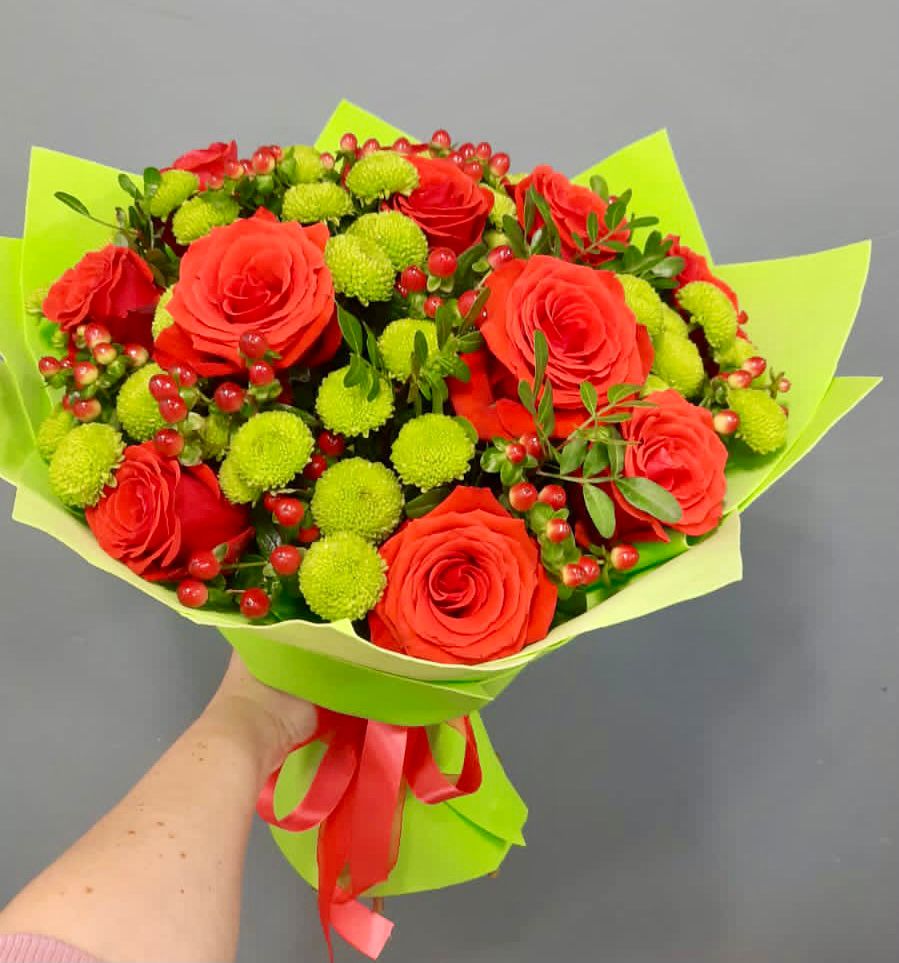 Букет цветов из: Хризантемы и Розы в Гуеве