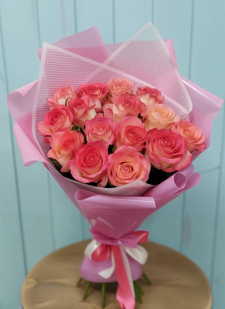 Букет 15 Розовых роз Равель в Гуеве