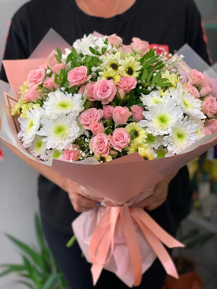 Букет цветов из: Розы и Хризантемы в Гуеве