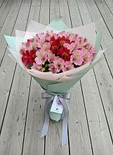 Букет цветов из:  Альстромерии в Гуеве