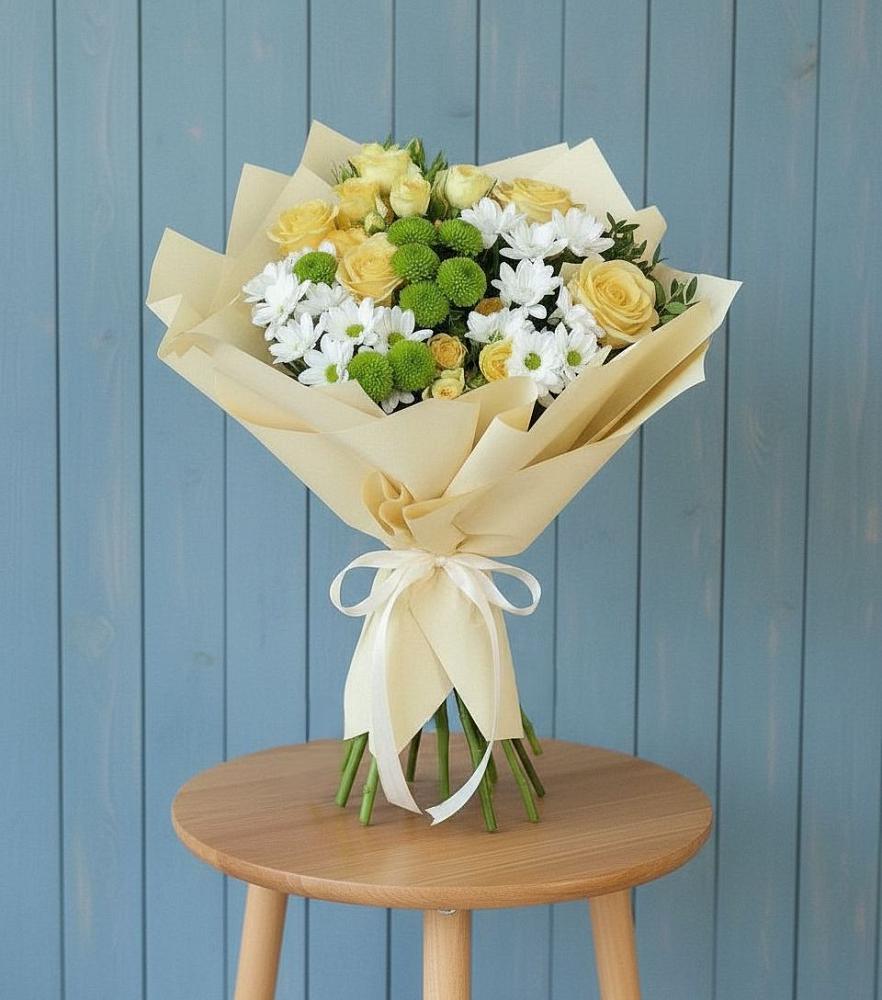 Букет цветов из: Хризантемы и Розы в Гуеве