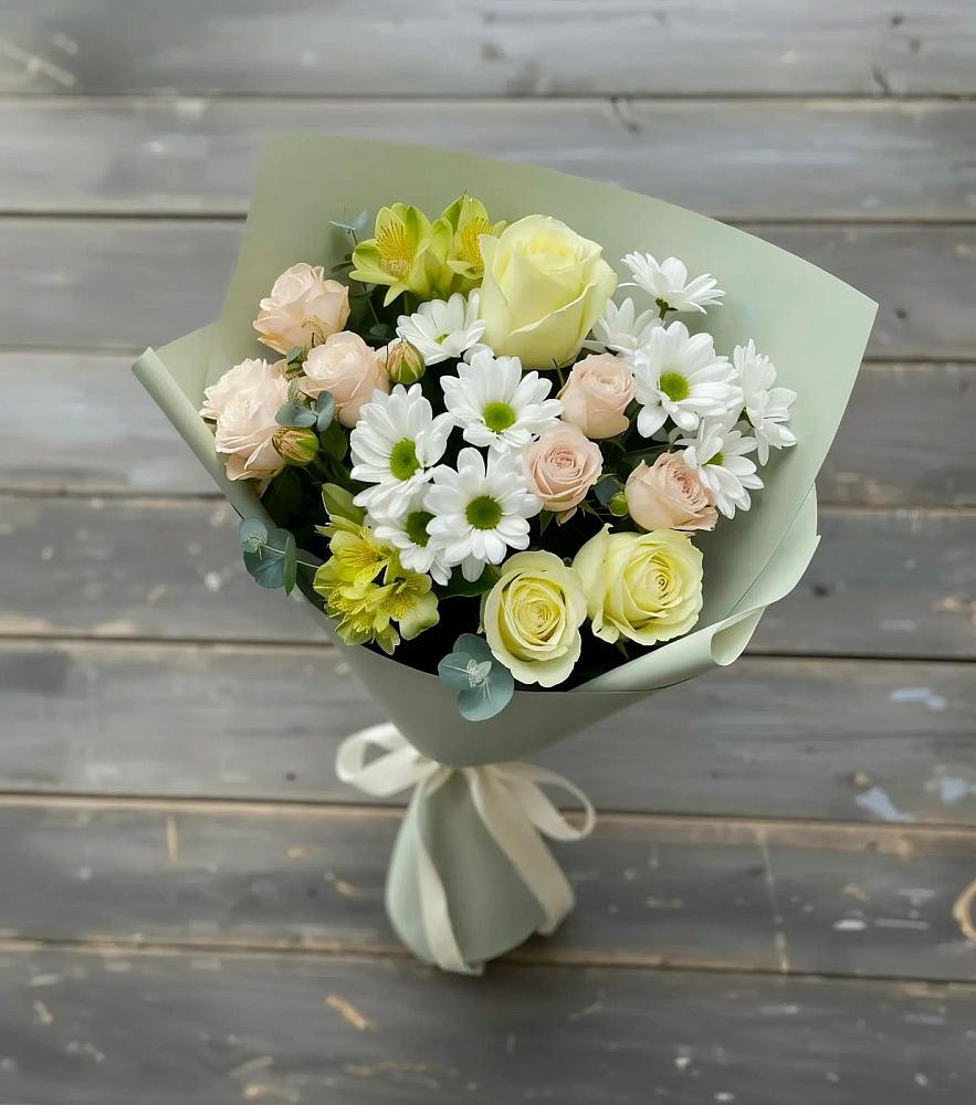 Букет цветов из: Альстромерии, Розы и Хризантемы в Гуеве