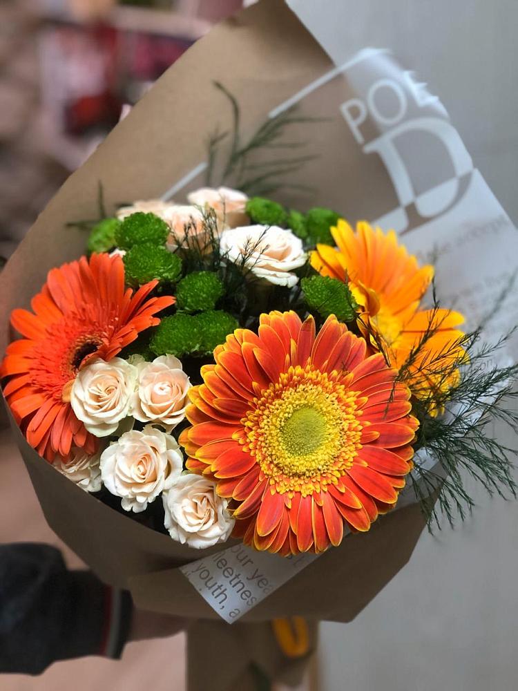 Букет цветов из: Герберы, Хризантемы и Розы в Гуеве