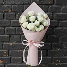 Букет цветов из:  Розы #REPLACE_PRED# Гуеве