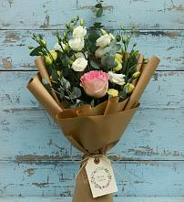 Букет цветов из:  Розы и Лизиантусы #REPLACE_PRED# Гуеве